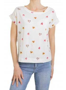 t shirt scollo a barca con cuoricini